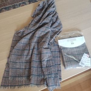 NWT Ines de la Fressange for Uniqlo cashmere scarf